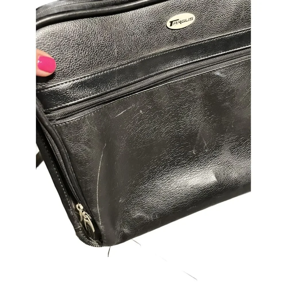 Targus Black Professional Laptop Briefcase with Front Pocket